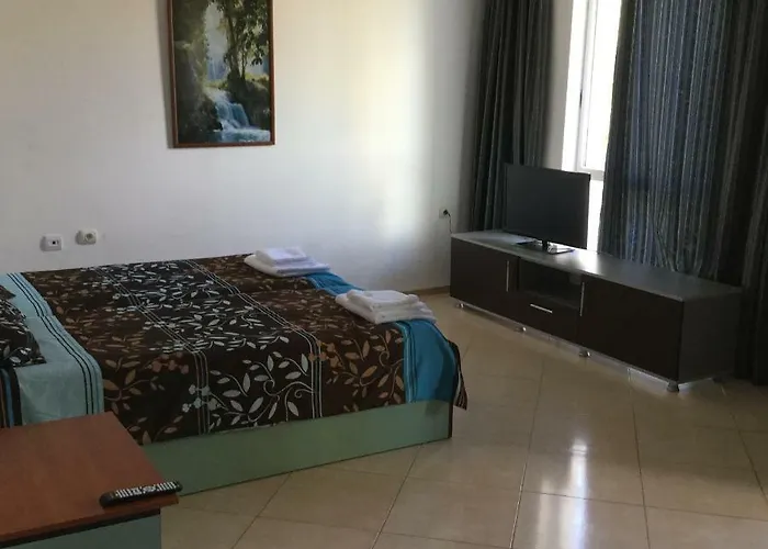 Sofia In Sunny * Slantchev Briag