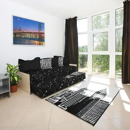 Sofia In Sunny Apartamento